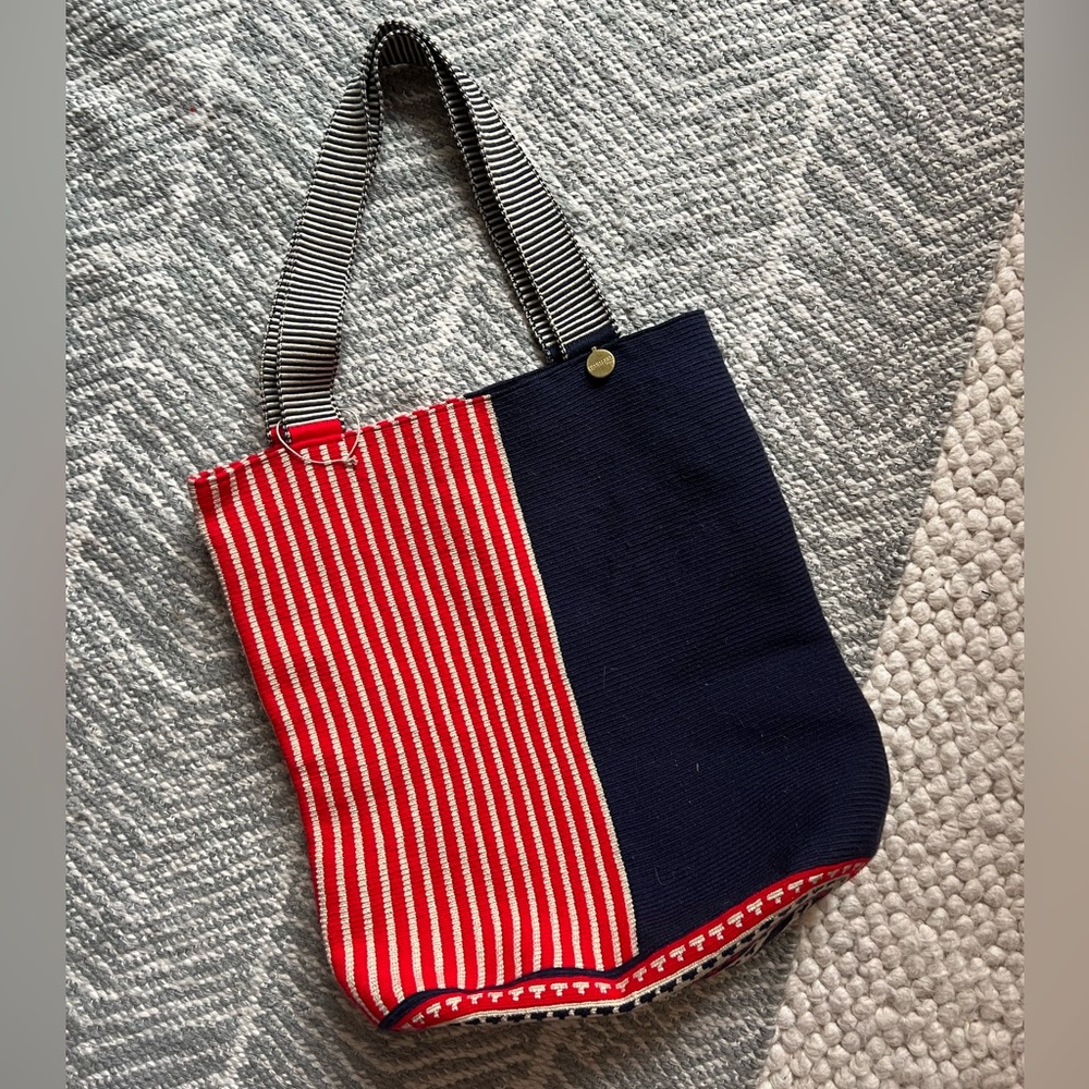 Guanabana Knit Tote Bag - Picture 2 of 6